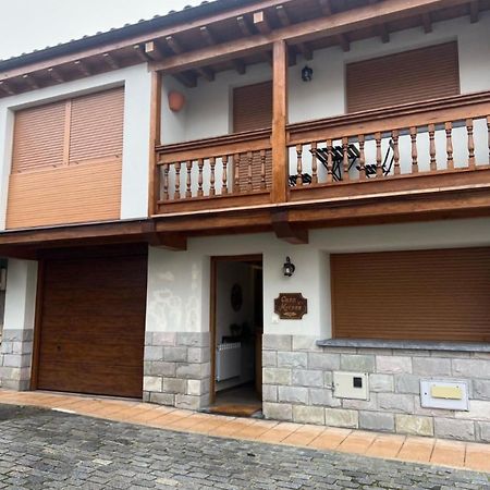Casa Moises En Bimenes Villa Buitenkant foto