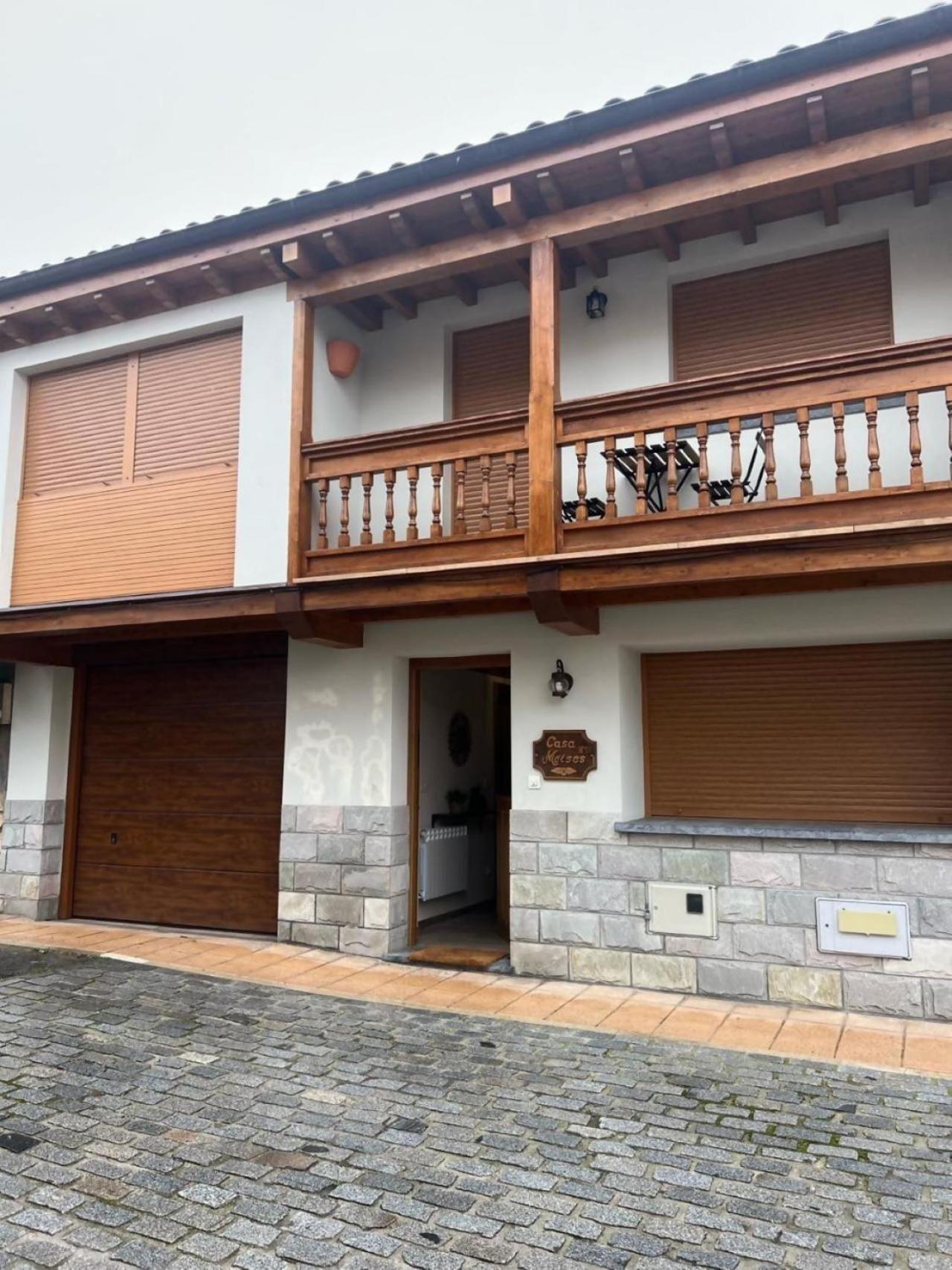 Casa Moises En Bimenes Villa Buitenkant foto
